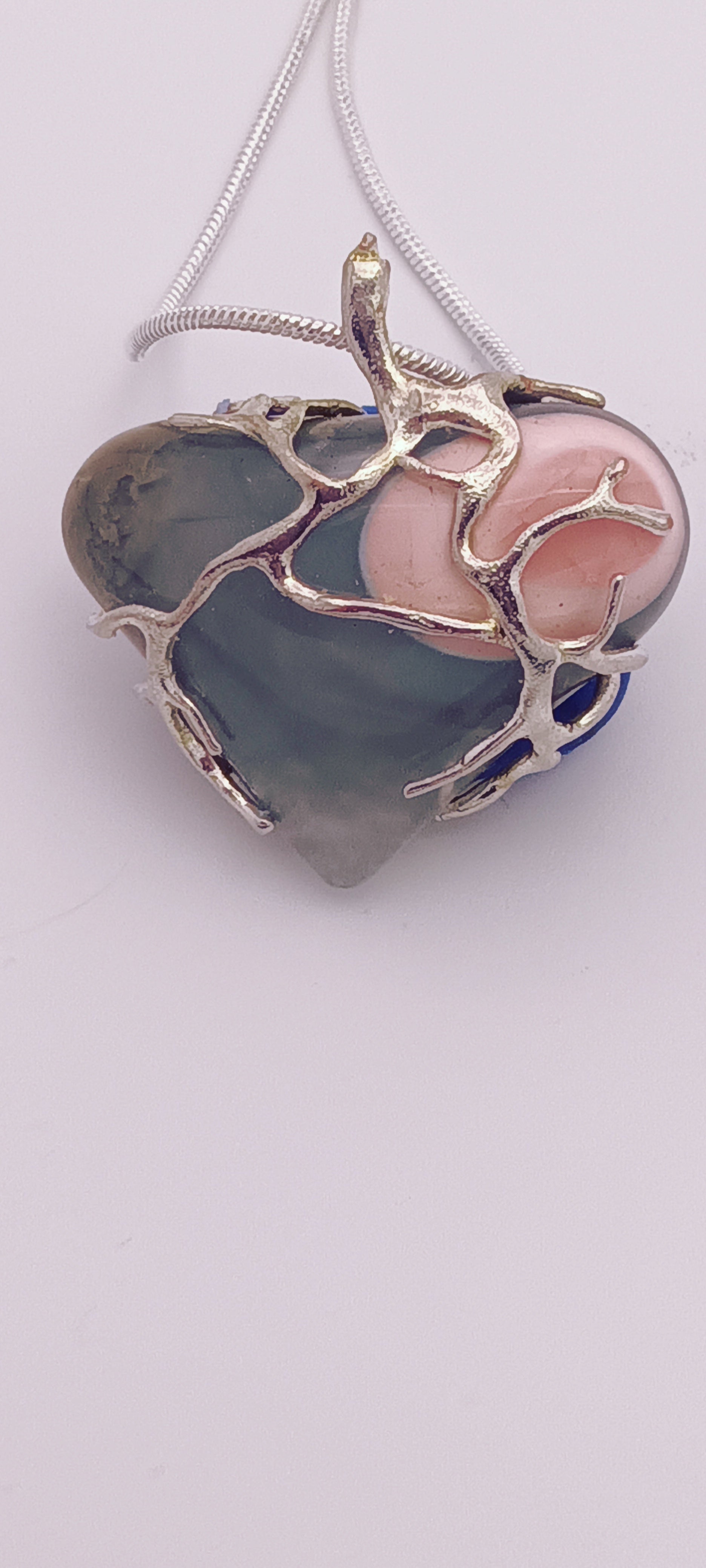 Thunderegg heart shape natural stone pendant Jones Stones USA